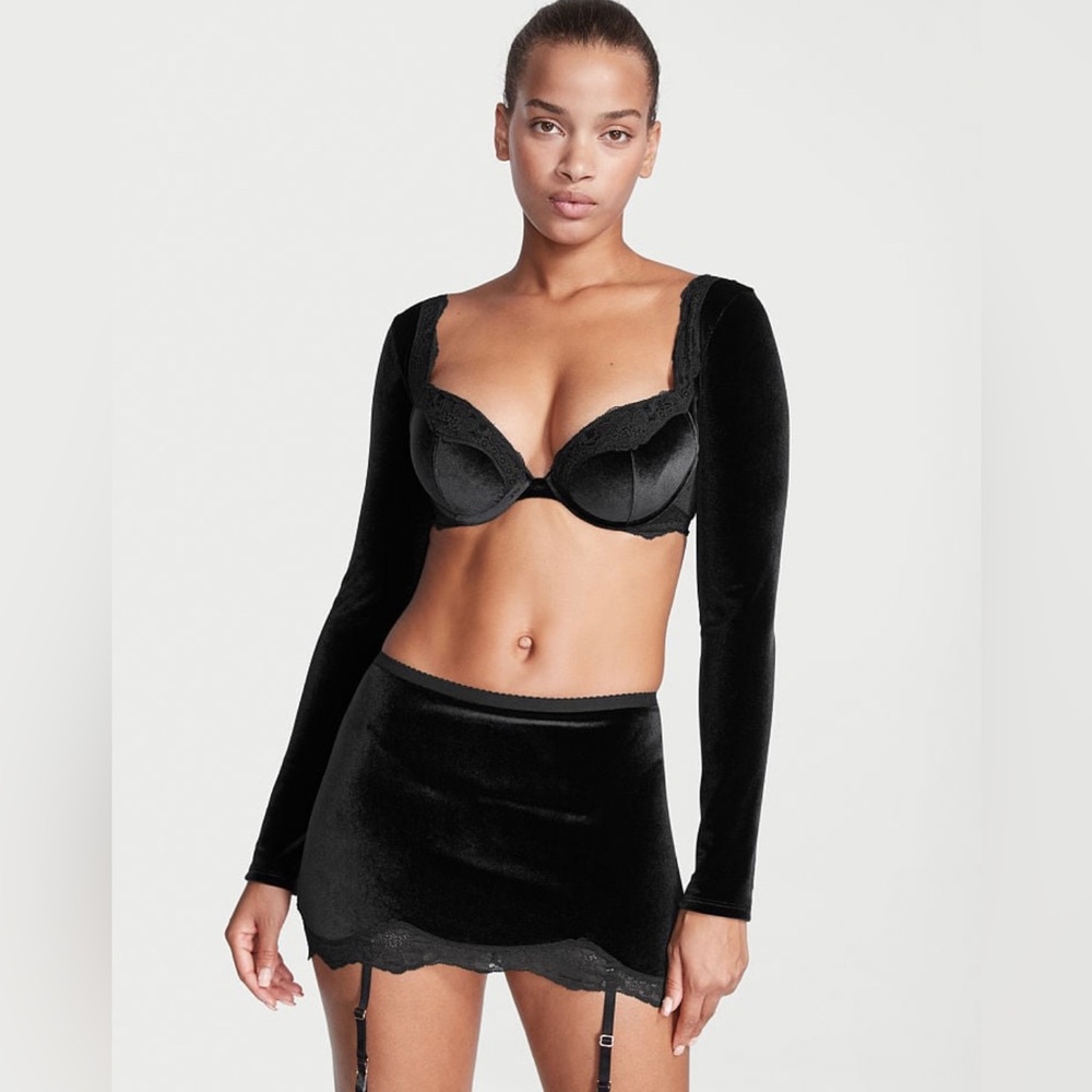 NWT Victoria’s Secret Velvet Push-Up Bra Top